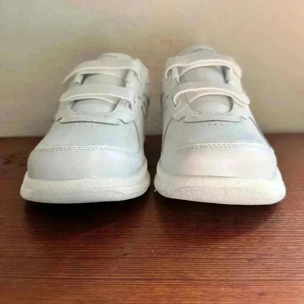 Size 10.5 D - New Balance 577 Hook And Loop White… - image 4